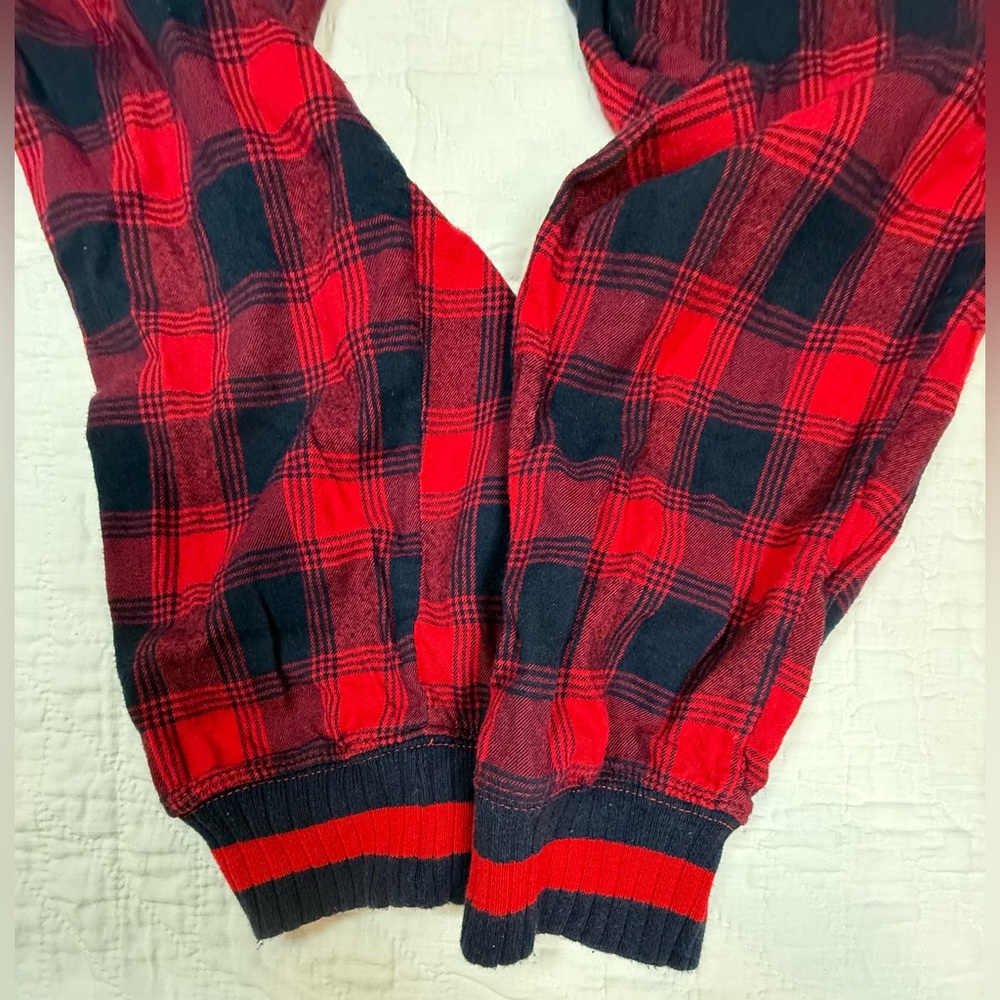 Aerie Red & Black Plaid Men's Jogger Pants - Picture 3 of 6